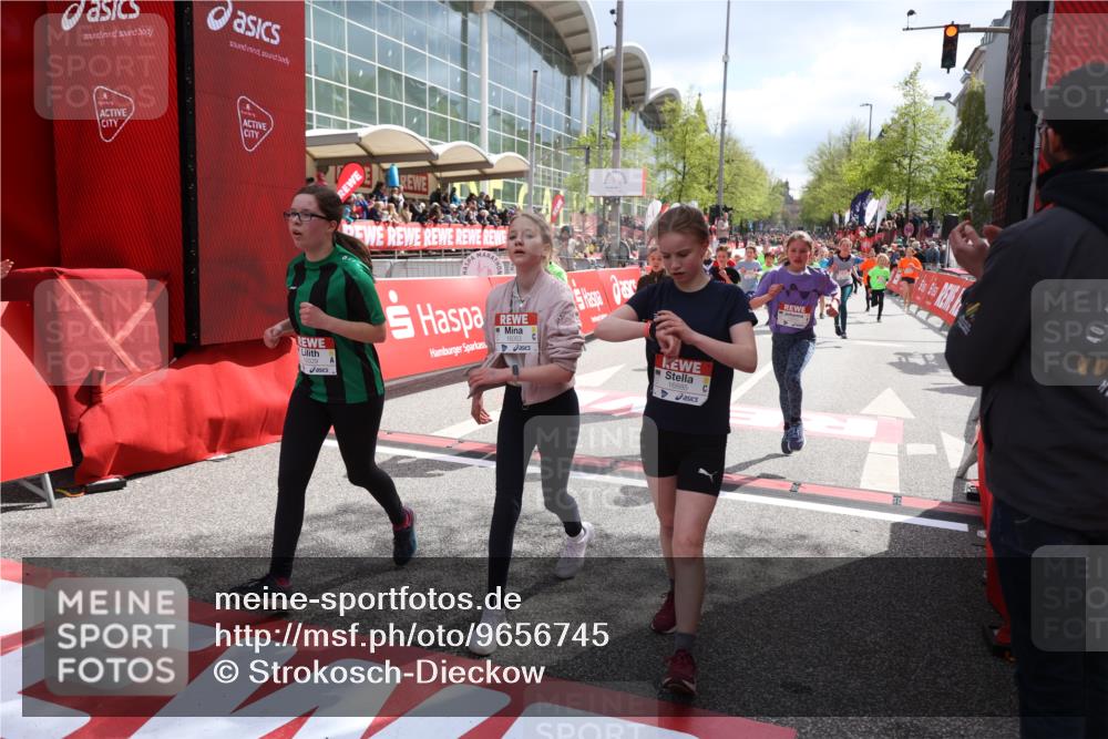 25.04.2026 - Das Zehntel Strokosch-Dieckow http://msf.ph/oto/9656745 25.04.2026 14:56:15 Ziel 15025, 15189, 15306, 15620, 15654, 15746, 15825, 16053, 16473, 16777, 16842, 16845, 16885, 17197, 17228, 17381, 17549, 18094, 18329 meine-sportfotos.de