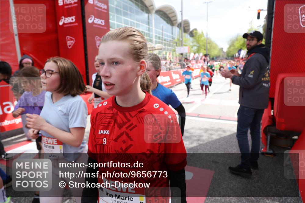 25.04.2026 - Das Zehntel Strokosch-Dieckow http://msf.ph/oto/9656773 25.04.2026 14:56:11 Ziel 15050, 15189, 15194, 15209, 15414, 15468, 15530, 15620, 15746, 15825, 15951, 16008, 16053, 16185, 16842, 16845, 16885, 17089, 17549, 18329 meine-sportfotos.de