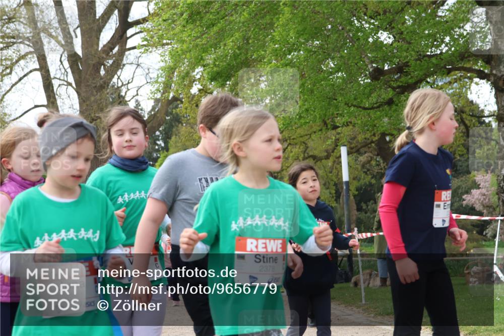 25.04.2026 - Das Zehntel Zöllner http://msf.ph/oto/9656779 25.04.2026 07:47:25 Laufen 2389, 2378 meine-sportfotos.de