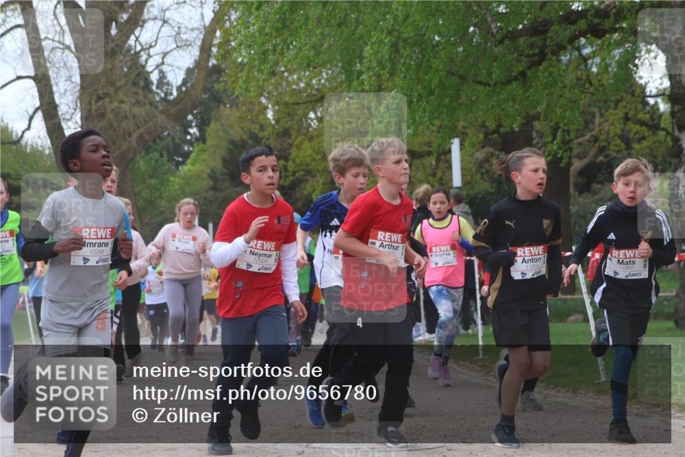 25.04.2026 - Das Zehntel Zöllner http://msf.ph/oto/9656780 25.04.2026 11:42:15 Laufen 10288, 12928, 11269, 8, 11260 meine-sportfotos.de