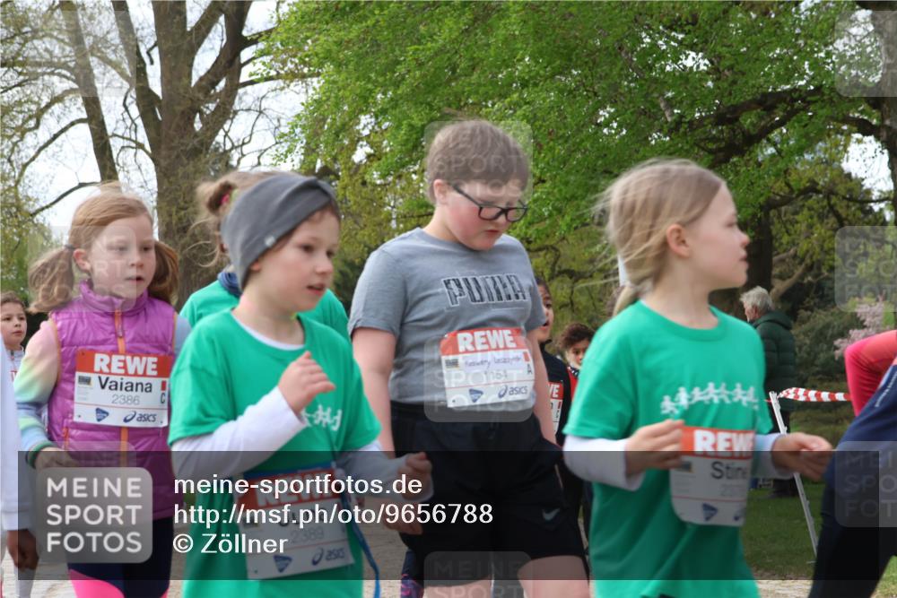 25.04.2026 - Das Zehntel Zöllner http://msf.ph/oto/9656788 25.04.2026 07:47:25 Laufen 2386, 2389, 1154, 237 meine-sportfotos.de