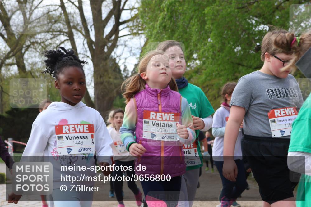 25.04.2026 - Das Zehntel Zöllner http://msf.ph/oto/9656800 25.04.2026 07:47:26 Laufen 1443, 2386, 1154, 32 meine-sportfotos.de