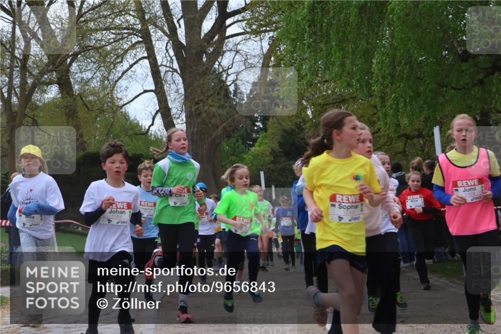 25.04.2026 - Das Zehntel Zöllner http://msf.ph/oto/9656843 25.04.2026 11:42:18 Laufen 12919, 11892, 12192, 12305, 11658 meine-sportfotos.de