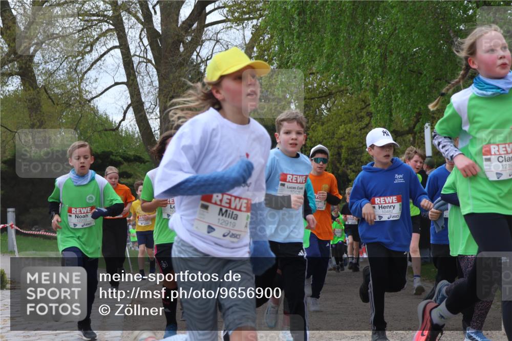 25.04.2026 - Das Zehntel Zöllner http://msf.ph/oto/9656900 25.04.2026 11:42:20 Laufen 12203, 122, 12919, 10426, 10482, 1219, 6 meine-sportfotos.de
