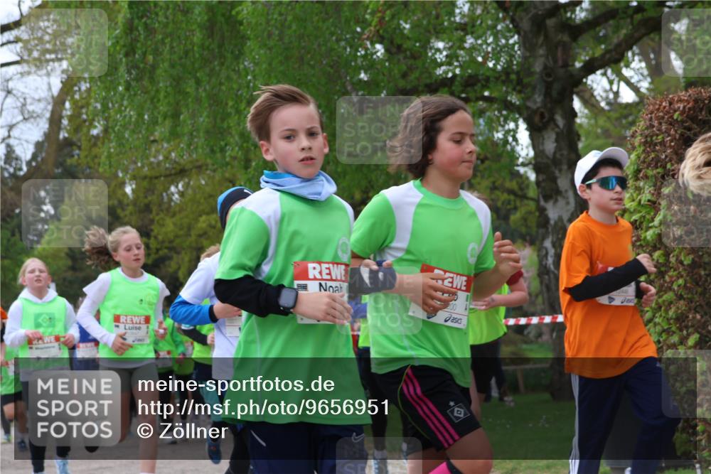 25.04.2026 - Das Zehntel Zöllner http://msf.ph/oto/9656951 25.04.2026 11:42:21 Laufen 200, 250 meine-sportfotos.de