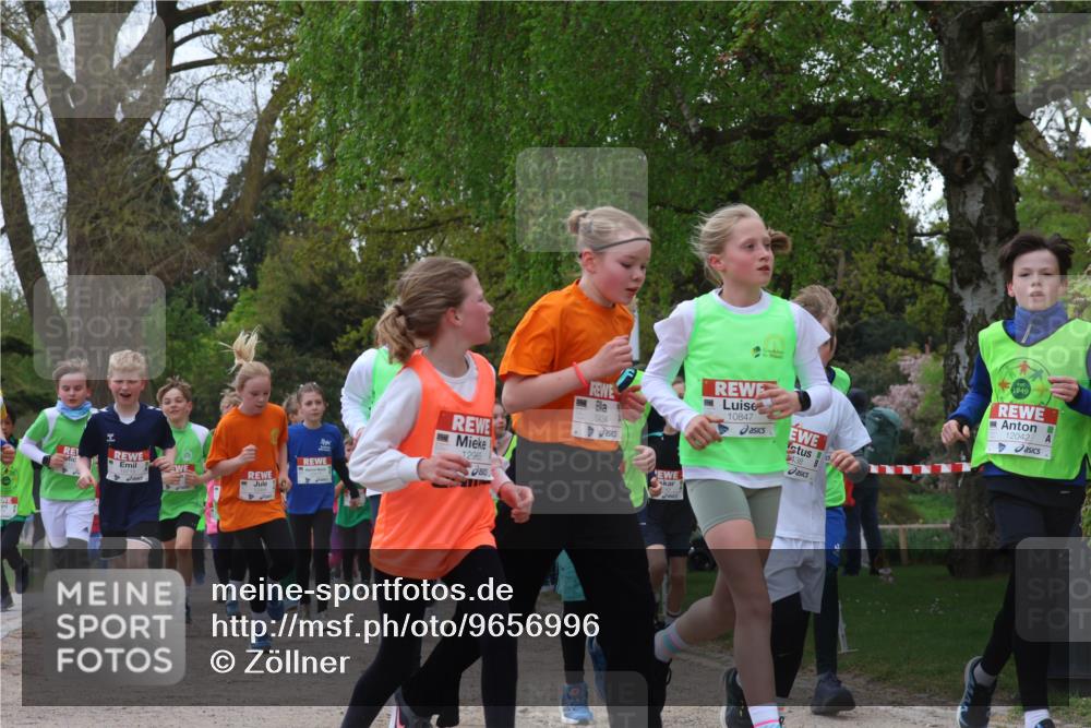 25.04.2026 - Das Zehntel Zöllner http://msf.ph/oto/9656996 25.04.2026 11:42:23 Laufen 12464, 12965, 503, 2434, 10847, 438, 1949, 12042 meine-sportfotos.de