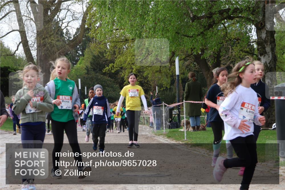 25.04.2026 - Das Zehntel Zöllner http://msf.ph/oto/9657028 25.04.2026 07:47:36 Laufen 1973, 3681 meine-sportfotos.de
