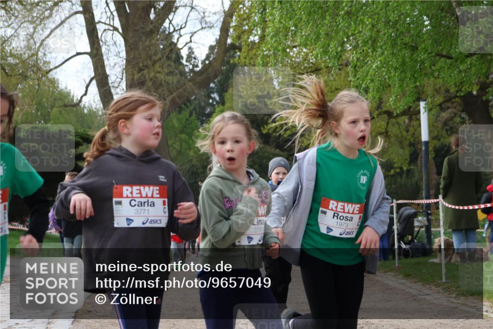 25.04.2026 - Das Zehntel Zöllner http://msf.ph/oto/9657049 25.04.2026 07:47:37 Laufen 3771, 10, 3781, 1973 meine-sportfotos.de