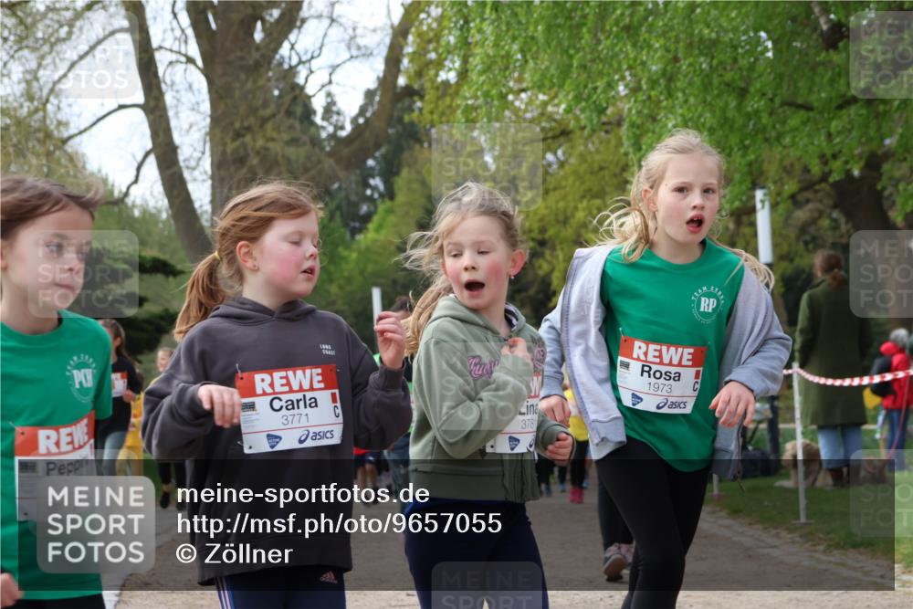25.04.2026 - Das Zehntel Zöllner http://msf.ph/oto/9657055 25.04.2026 07:47:37 Laufen 1962, 3771, 378, 1973 meine-sportfotos.de