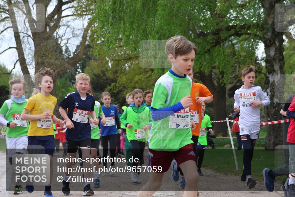 25.04.2026 - Das Zehntel Zöllner http://msf.ph/oto/9657059 25.04.2026 11:42:25 Laufen 12175, 10716, 280, 10715, 12115, 11767 meine-sportfotos.de