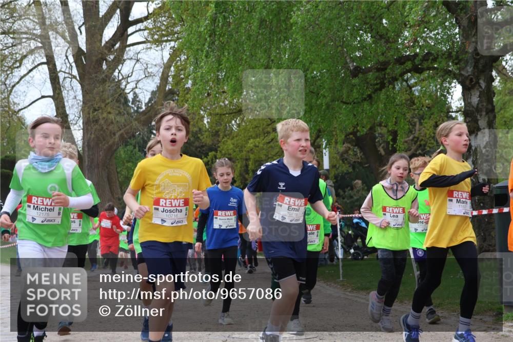 25.04.2026 - Das Zehntel Zöllner http://msf.ph/oto/9657086 25.04.2026 11:42:25 Laufen 10716, 10476, 10715, 971, 12175, 11982, 12605, 11827 meine-sportfotos.de