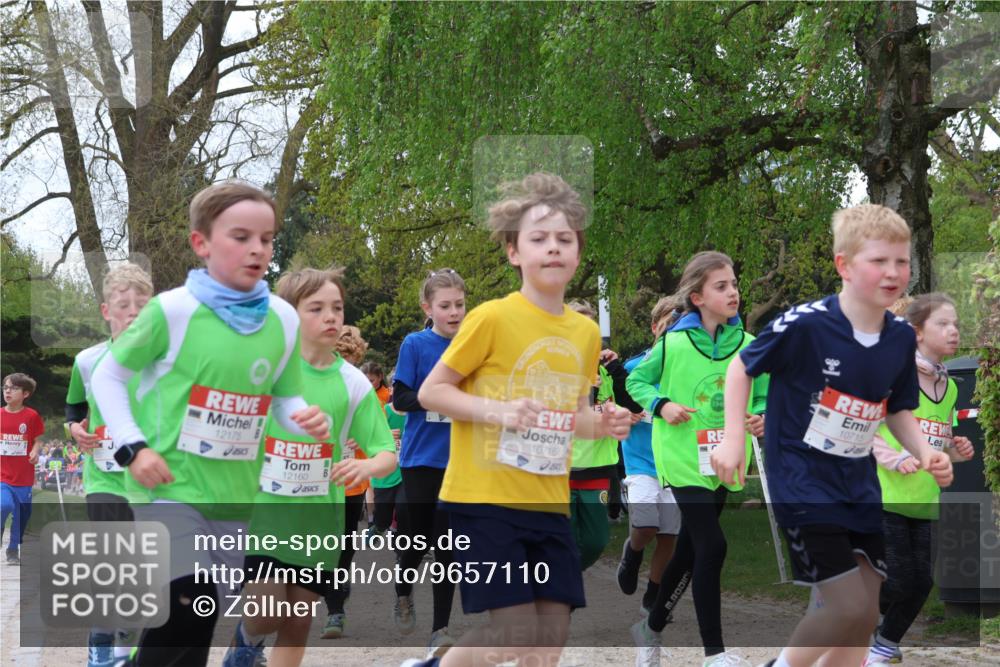 25.04.2026 - Das Zehntel Zöllner http://msf.ph/oto/9657110 25.04.2026 11:42:26 Laufen 12175, 12160, 99, 10716, 80, 10715 meine-sportfotos.de