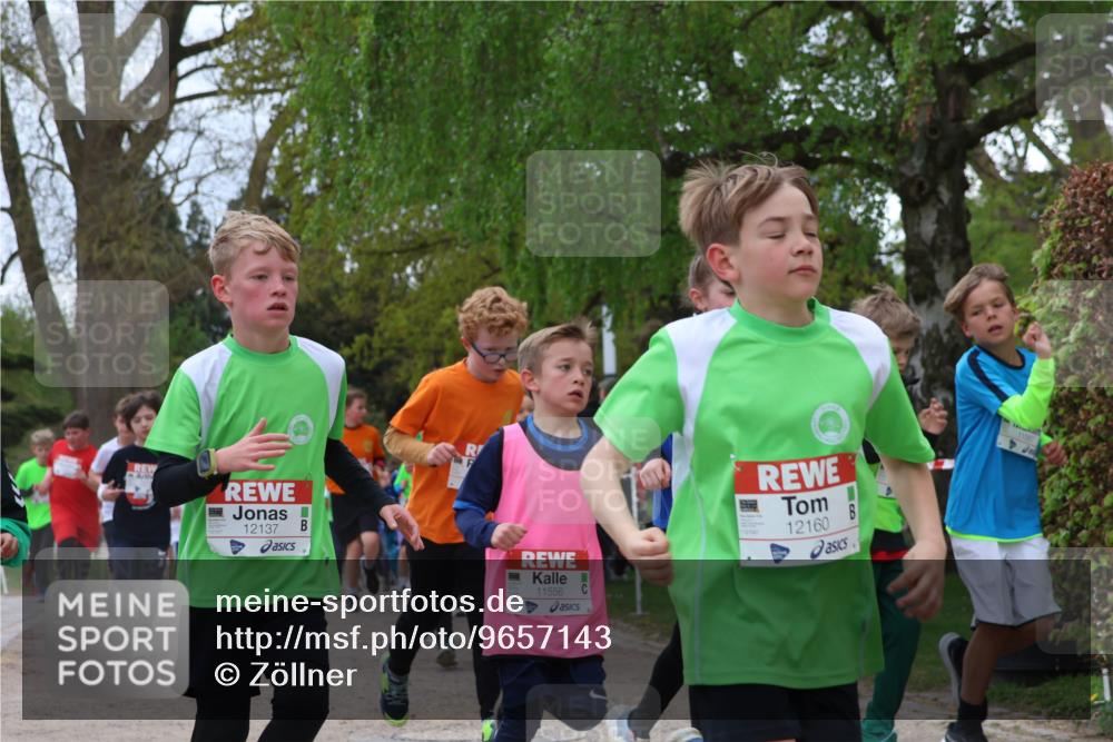 25.04.2026 - Das Zehntel Zöllner http://msf.ph/oto/9657143 25.04.2026 11:42:27 Laufen 12137, 11556, 12160 meine-sportfotos.de