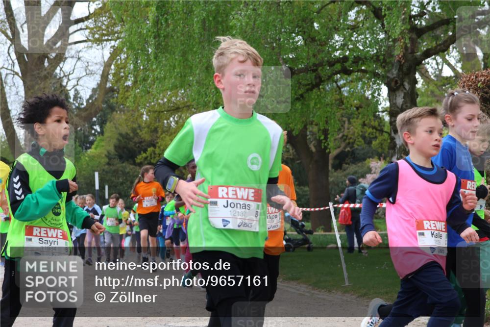 25.04.2026 - Das Zehntel Zöllner http://msf.ph/oto/9657161 25.04.2026 11:42:27 Laufen 1949, 11984, 12137, 409 meine-sportfotos.de
