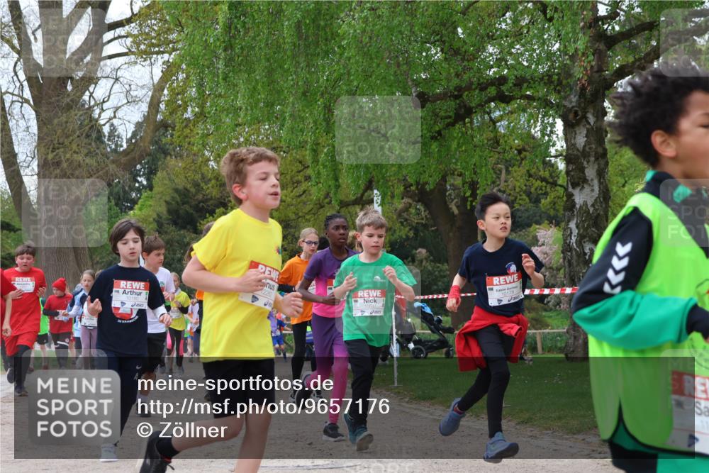25.04.2026 - Das Zehntel Zöllner http://msf.ph/oto/9657176 25.04.2026 11:42:28 Laufen 10180, 12262, 10633, 10178 meine-sportfotos.de
