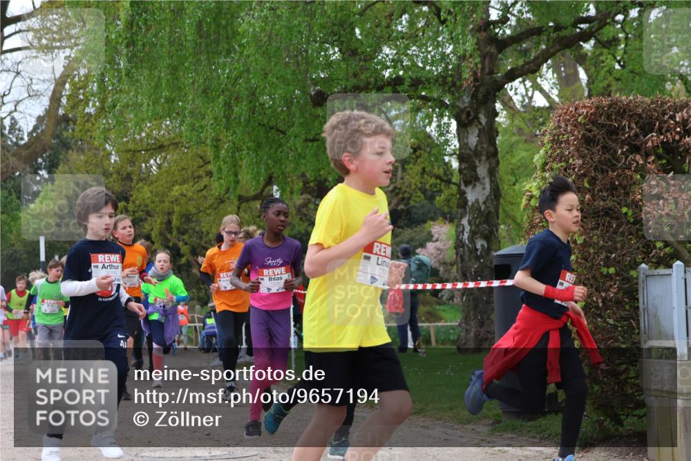 25.04.2026 - Das Zehntel Zöllner http://msf.ph/oto/9657194 25.04.2026 11:42:28 Laufen 10180, 10287, 128 meine-sportfotos.de