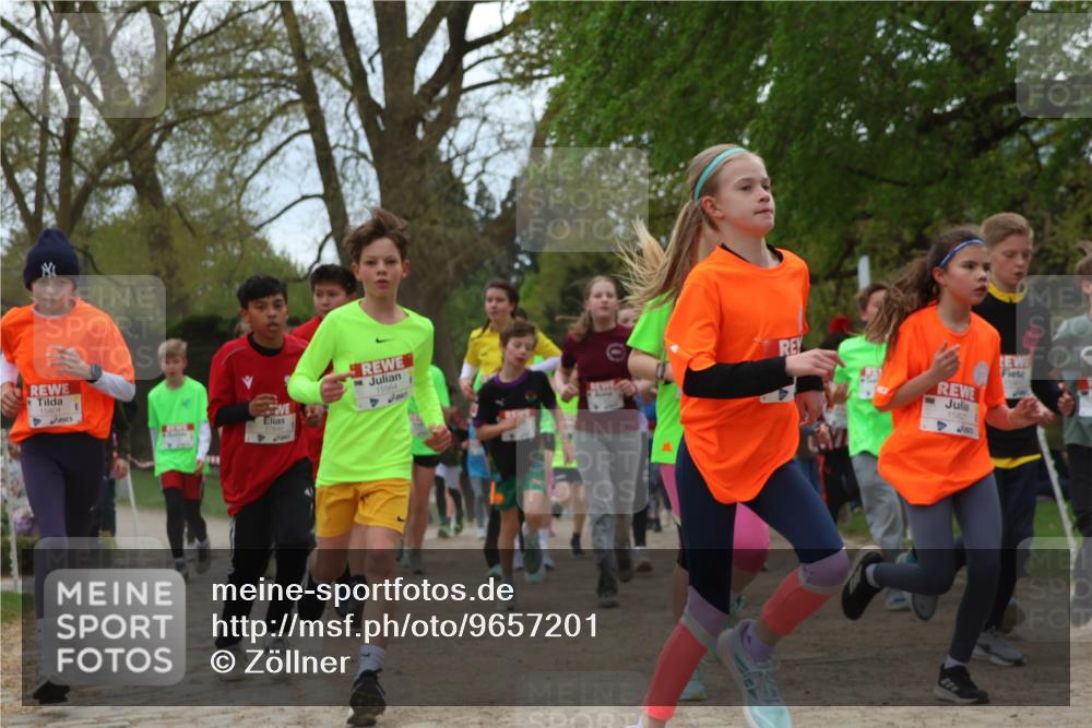 25.04.2026 - Das Zehntel Zöllner http://msf.ph/oto/9657201 25.04.2026 13:44:56 Laufen 15804, 15564, 17640, 15821 meine-sportfotos.de