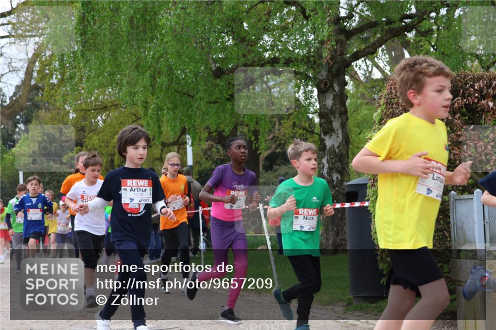 25.04.2026 - Das Zehntel Zöllner http://msf.ph/oto/9657209 25.04.2026 11:42:29 Laufen 10180, 10633, 128 meine-sportfotos.de