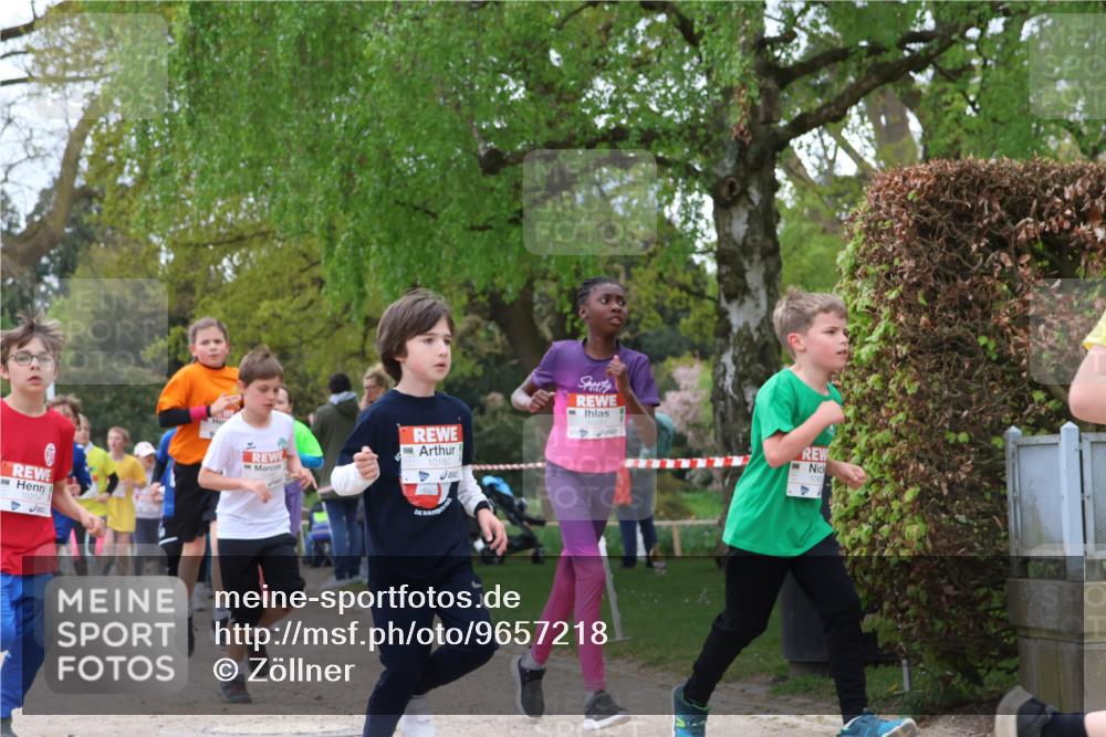 25.04.2026 - Das Zehntel Zöllner http://msf.ph/oto/9657218 25.04.2026 11:42:29 Laufen 10180, 10287, 10 meine-sportfotos.de