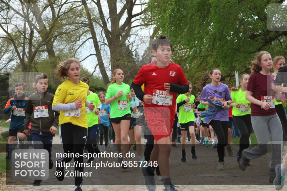 25.04.2026 - Das Zehntel Zöllner http://msf.ph/oto/9657246 25.04.2026 13:44:58 Laufen 17381, 15192, 2, 16099 meine-sportfotos.de