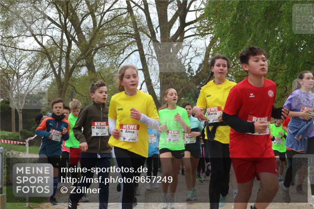 25.04.2026 - Das Zehntel Zöllner http://msf.ph/oto/9657249 25.04.2026 13:44:59 Laufen 17381, 4, 15192, 16281, 15205 meine-sportfotos.de