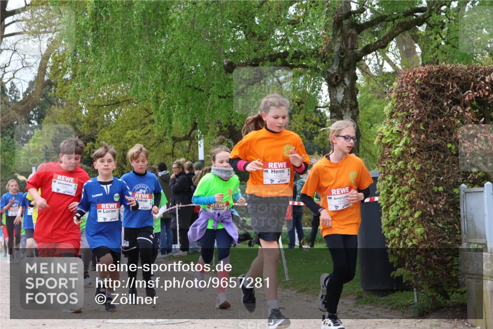 25.04.2026 - Das Zehntel Zöllner http://msf.ph/oto/9657281 25.04.2026 11:42:31 Laufen 0983, 12428, 12422 meine-sportfotos.de