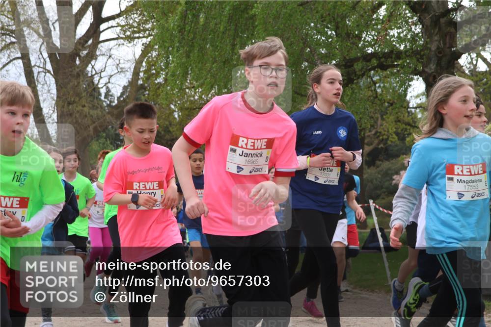 25.04.2026 - Das Zehntel Zöllner http://msf.ph/oto/9657303 25.04.2026 13:45:02 Laufen 16965, 17031, 17553 meine-sportfotos.de