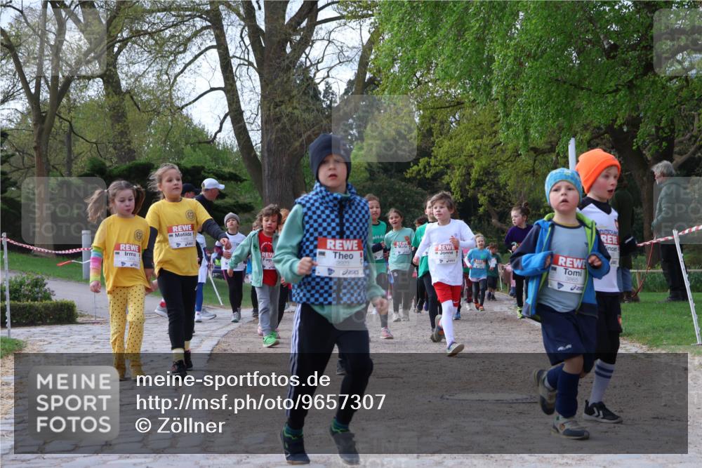 25.04.2026 - Das Zehntel Zöllner http://msf.ph/oto/9657307 25.04.2026 07:47:48 Laufen 3923, 3865 meine-sportfotos.de