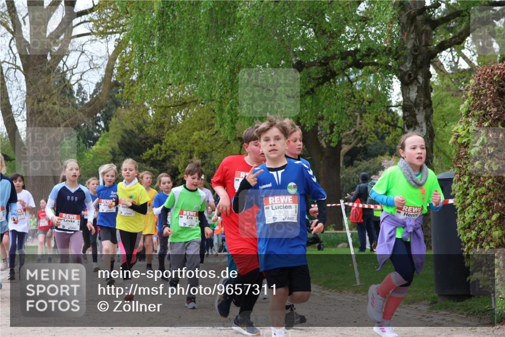 25.04.2026 - Das Zehntel Zöllner http://msf.ph/oto/9657311 25.04.2026 11:42:32 Laufen 10125 meine-sportfotos.de