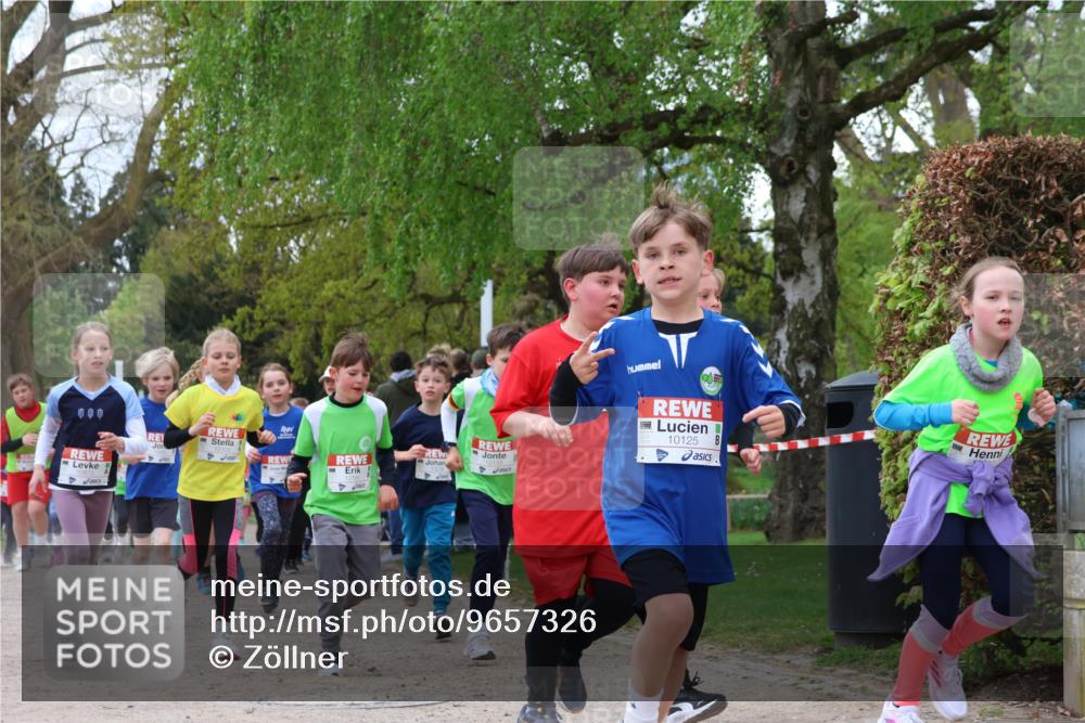 25.04.2026 - Das Zehntel Zöllner http://msf.ph/oto/9657326 25.04.2026 11:42:32 Laufen 000, 10125 meine-sportfotos.de