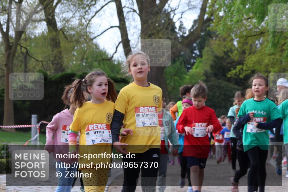 25.04.2026 - Das Zehntel Zöllner http://msf.ph/oto/9657370 25.04.2026 07:47:50 Laufen 1939, 1949, 2206 meine-sportfotos.de