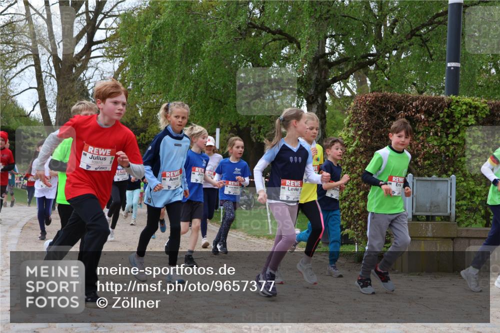 25.04.2026 - Das Zehntel Zöllner http://msf.ph/oto/9657377 25.04.2026 11:42:34 Laufen 10975, 88, 10873 meine-sportfotos.de