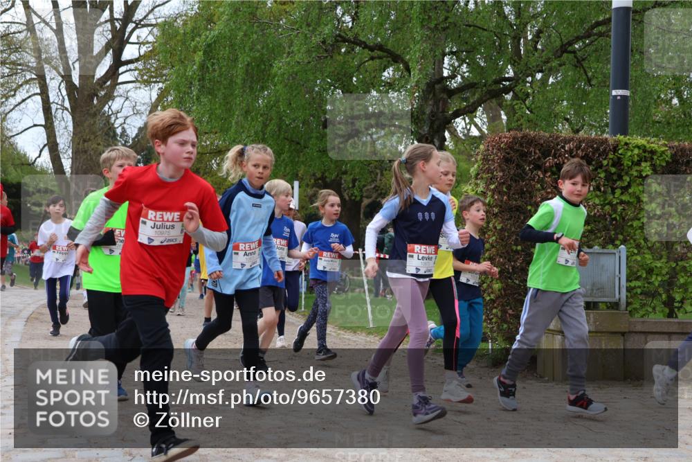 25.04.2026 - Das Zehntel Zöllner http://msf.ph/oto/9657380 25.04.2026 11:42:34 Laufen 10975, 108, 10873 meine-sportfotos.de