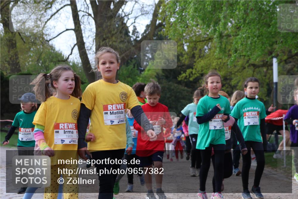 25.04.2026 - Das Zehntel Zöllner http://msf.ph/oto/9657382 25.04.2026 07:47:50 Laufen 1934, 1939, 1949, 2431 meine-sportfotos.de