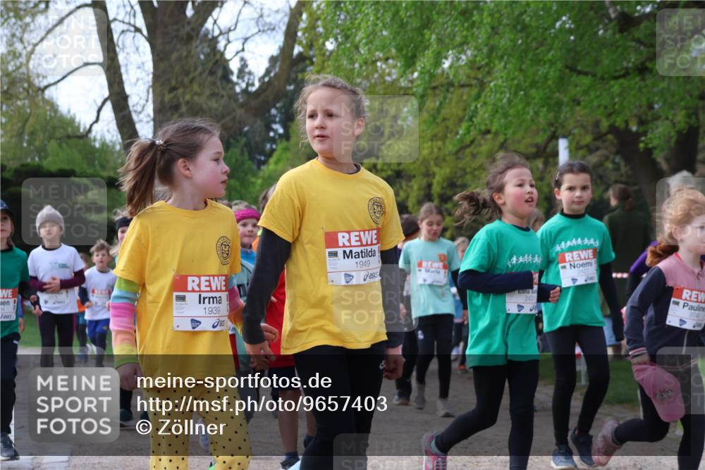 25.04.2026 - Das Zehntel Zöllner http://msf.ph/oto/9657403 25.04.2026 07:47:51 Laufen 34, 1939, 1949, 2431, 2427, 3740 meine-sportfotos.de