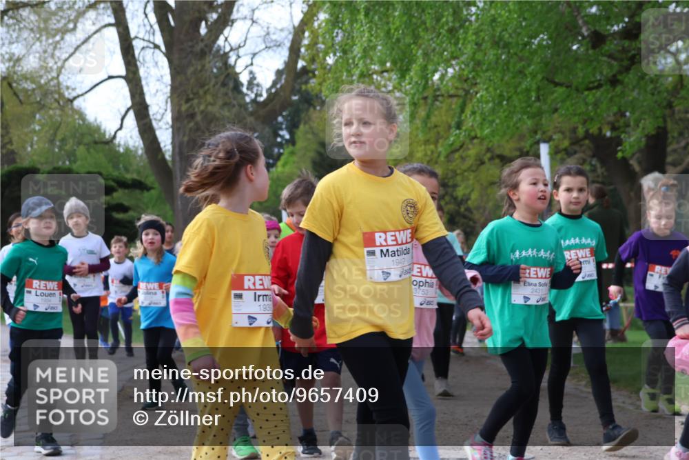 25.04.2026 - Das Zehntel Zöllner http://msf.ph/oto/9657409 25.04.2026 07:47:51 Laufen 1934, 1939, 1949, 3753, 2510, 2431, 250 meine-sportfotos.de