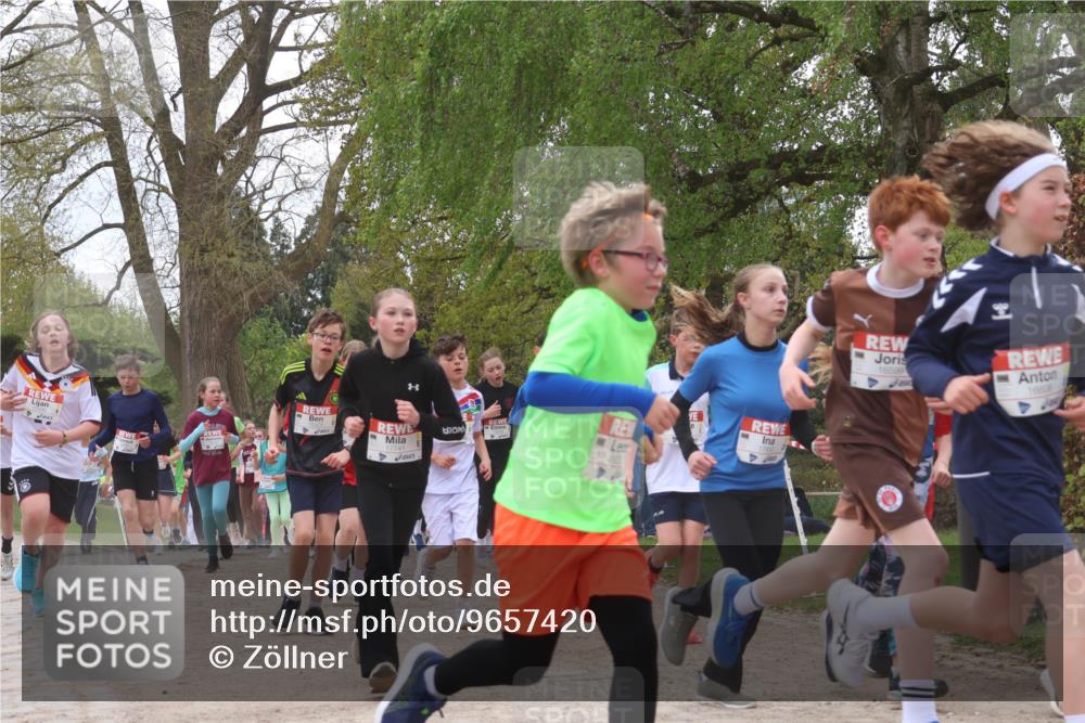 25.04.2026 - Das Zehntel Zöllner http://msf.ph/oto/9657420 25.04.2026 13:45:04 Laufen 16599, 16608 meine-sportfotos.de