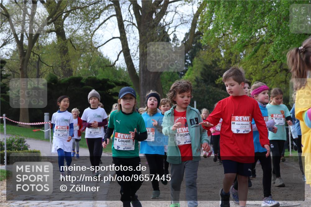25.04.2026 - Das Zehntel Zöllner http://msf.ph/oto/9657445 25.04.2026 07:47:52 Laufen 3478, 1934, 2191, 2206 meine-sportfotos.de
