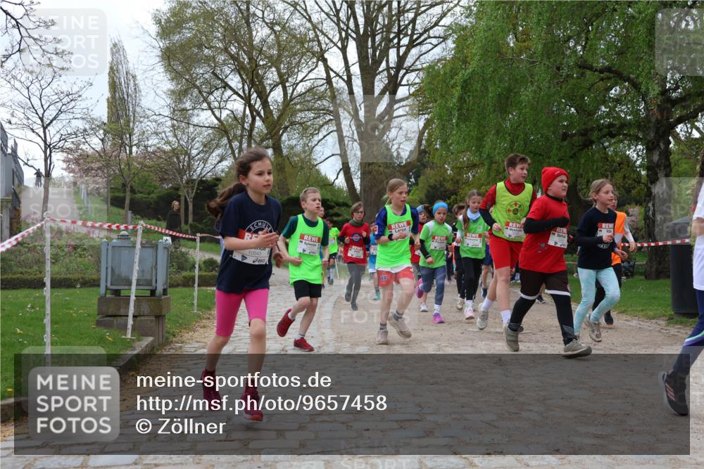 25.04.2026 - Das Zehntel Zöllner http://msf.ph/oto/9657458 25.04.2026 11:42:37 Laufen 10543 meine-sportfotos.de