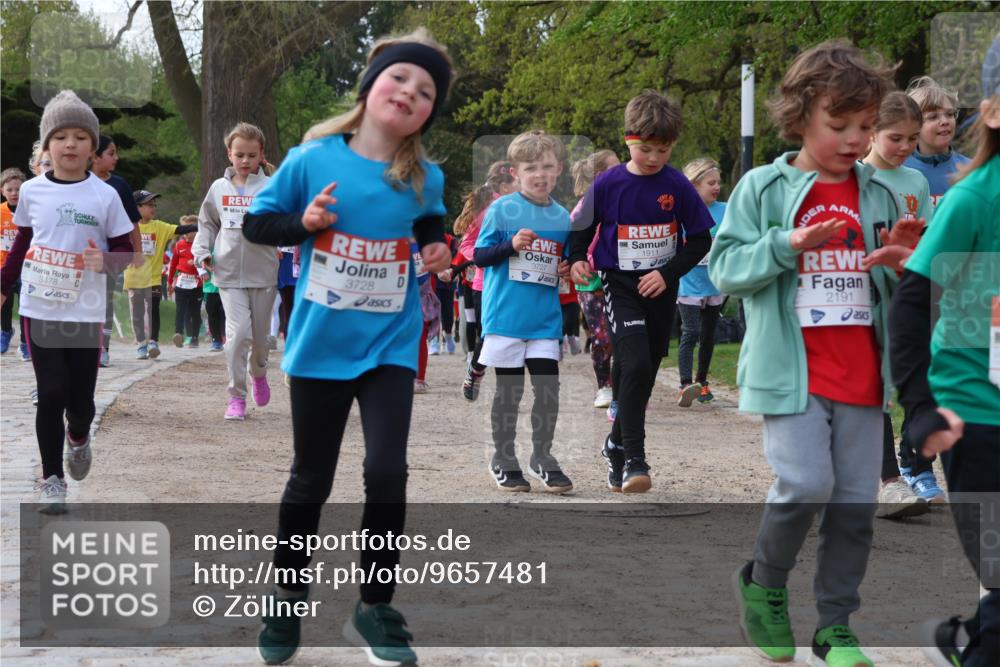 25.04.2026 - Das Zehntel Zöllner http://msf.ph/oto/9657481 25.04.2026 07:47:54 Laufen 3478, 3728, 3727, 1911, 2191 meine-sportfotos.de