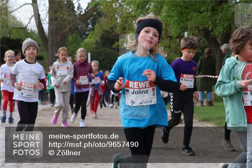 25.04.2026 - Das Zehntel Zöllner http://msf.ph/oto/9657490 25.04.2026 07:47:55 Laufen 3478, 3728, 1911 meine-sportfotos.de