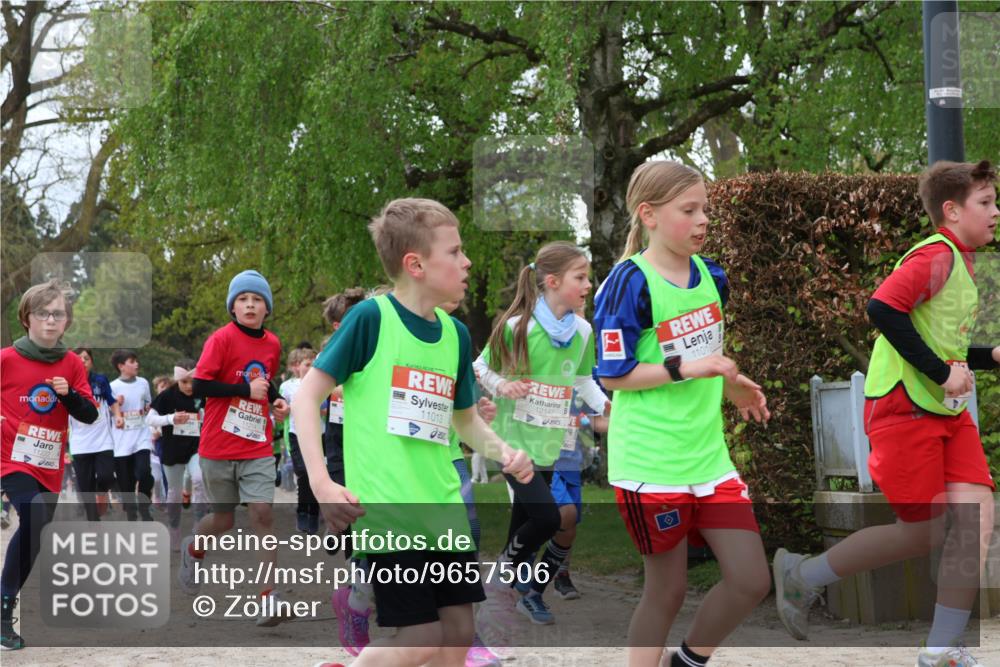 25.04.2026 - Das Zehntel Zöllner http://msf.ph/oto/9657506 25.04.2026 11:42:38 Laufen 11222, 11214, 11013, 50, 12147, 11019 meine-sportfotos.de