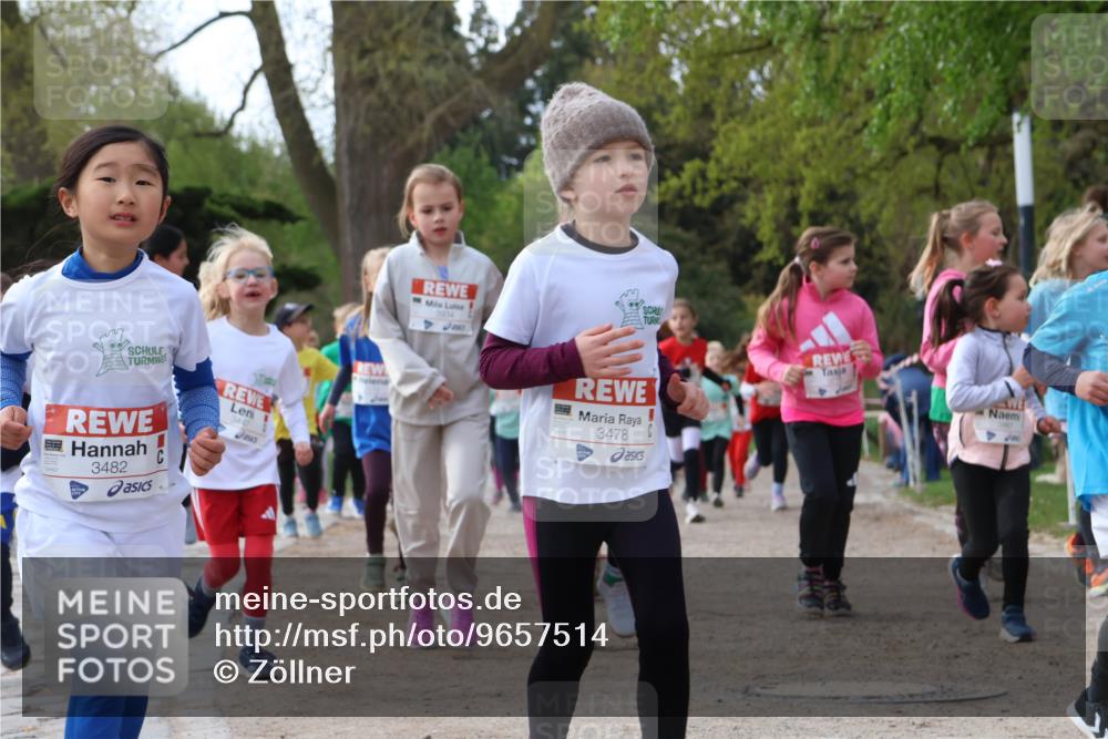 25.04.2026 - Das Zehntel Zöllner http://msf.ph/oto/9657514 25.04.2026 07:47:56 Laufen 3482, 3447, 3478 meine-sportfotos.de