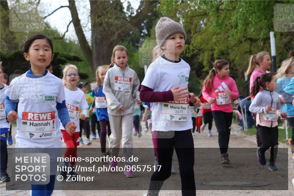 25.04.2026 - Das Zehntel Zöllner http://msf.ph/oto/9657517 25.04.2026 07:47:56 Laufen 3482, 3934, 3478 meine-sportfotos.de