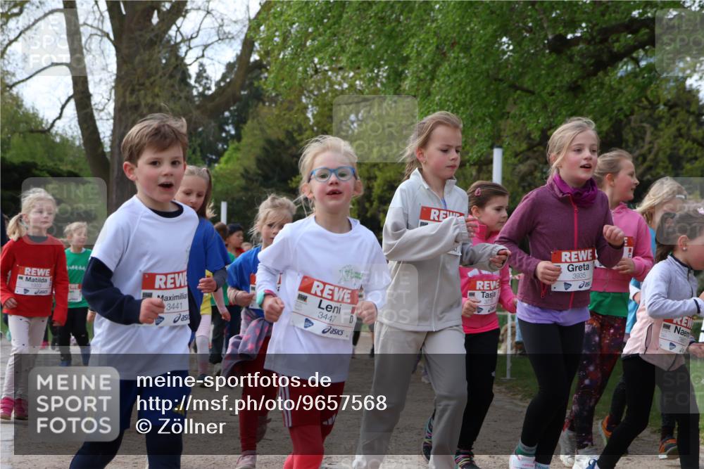 25.04.2026 - Das Zehntel Zöllner http://msf.ph/oto/9657568 25.04.2026 07:47:58 Laufen 1933, 3441, 37, 3935, 3447 meine-sportfotos.de