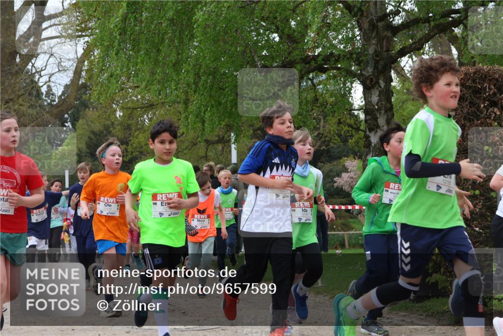 25.04.2026 - Das Zehntel Zöllner http://msf.ph/oto/9657599 25.04.2026 11:42:41 Laufen 20, 12446, 127, 12964, 10419, 12189, 10, 12165 meine-sportfotos.de