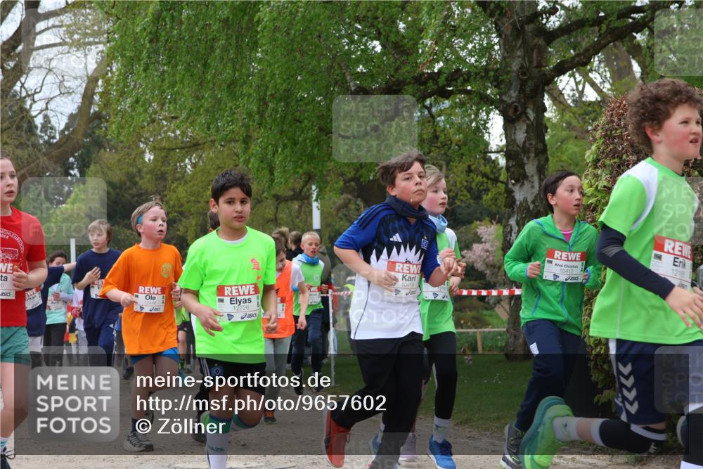 25.04.2026 - Das Zehntel Zöllner http://msf.ph/oto/9657602 25.04.2026 11:42:41 Laufen 0, 12726, 10419, 10412, 12165 meine-sportfotos.de