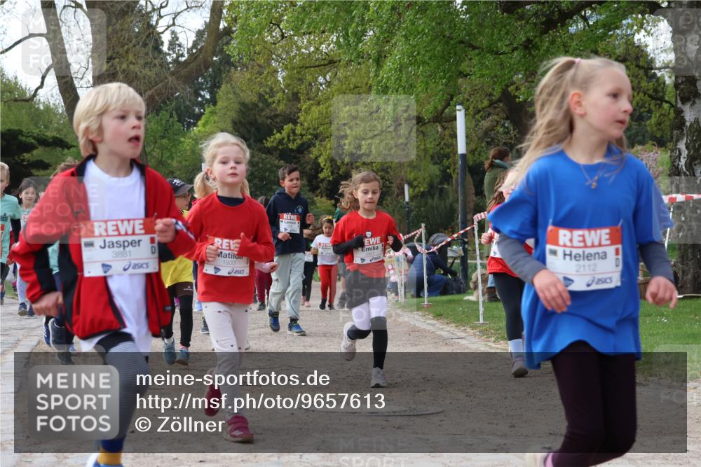 25.04.2026 - Das Zehntel Zöllner http://msf.ph/oto/9657613 25.04.2026 07:47:59 Laufen 3881, 1933, 2112 meine-sportfotos.de