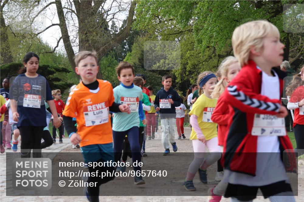 25.04.2026 - Das Zehntel Zöllner http://msf.ph/oto/9657640 25.04.2026 07:48:00 Laufen 3860 meine-sportfotos.de