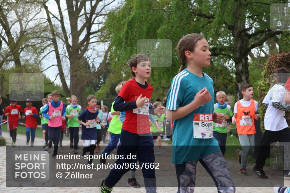 25.04.2026 - Das Zehntel Zöllner http://msf.ph/oto/9657662 25.04.2026 11:42:43 Laufen 10966 meine-sportfotos.de